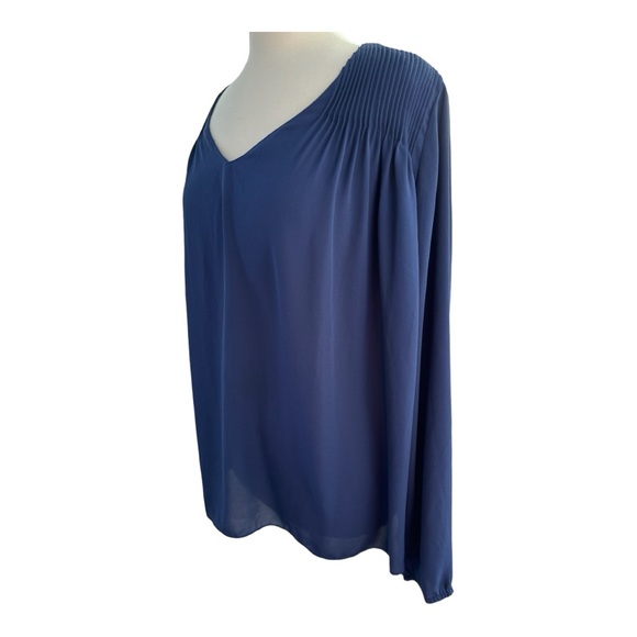 BANANA REPUBLIC Women's Long Sleeve Pleated Blouse Size XL - Picture 2 of 9